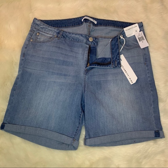 Celebrity Pink Plus Denim Bermuda Shorts sz 20 - Picture 2 of 7